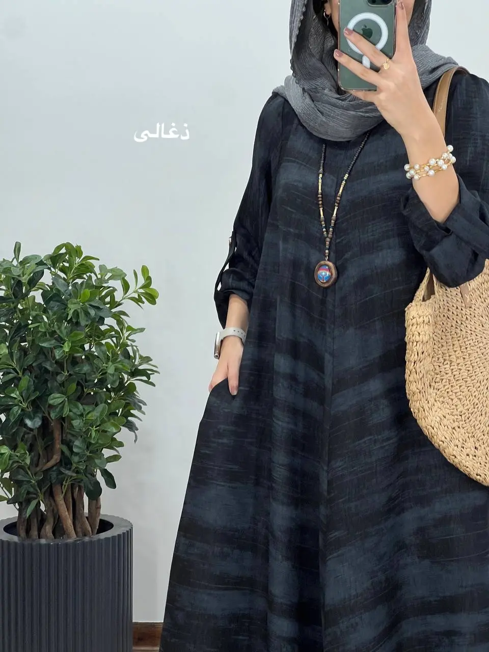 پیراهن مانتویی بلند سوپر کلوش فریال (پیش فروش)
